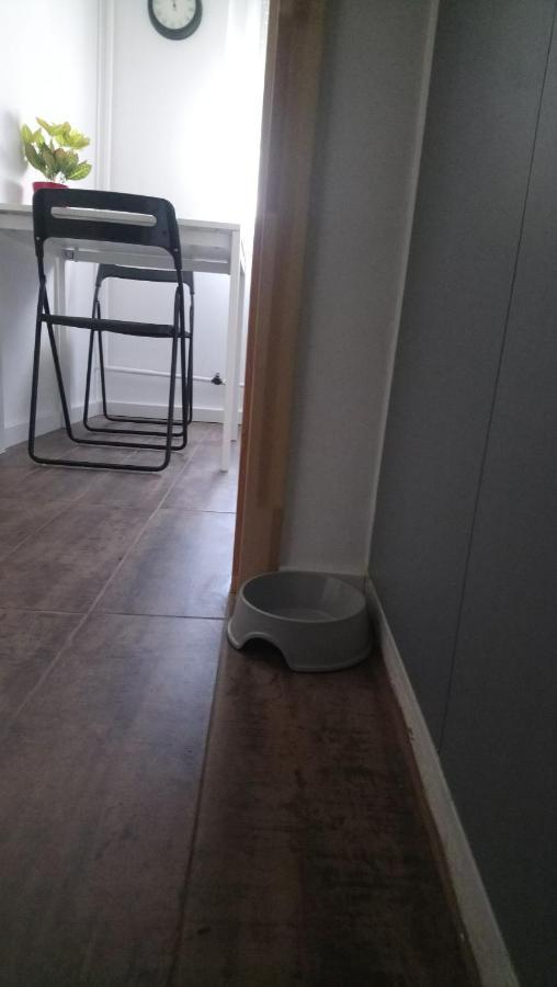 Sziget Apartman Eger Exteriör bild