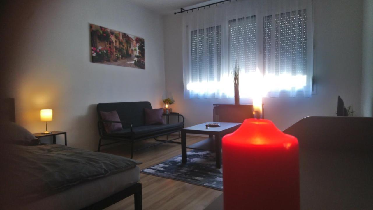 Sziget Apartman Eger Exteriör bild